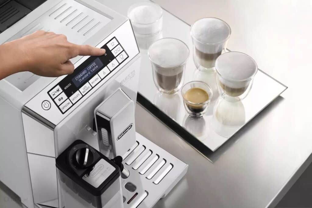 De'Longhi Eletta Cappuccino: Una cafetera superautomática con excelentes prestaciones